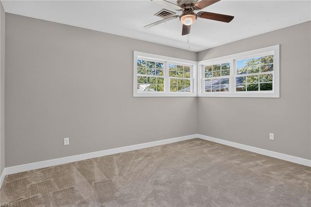 146 Cambridge PL, Hampton, VA 23669