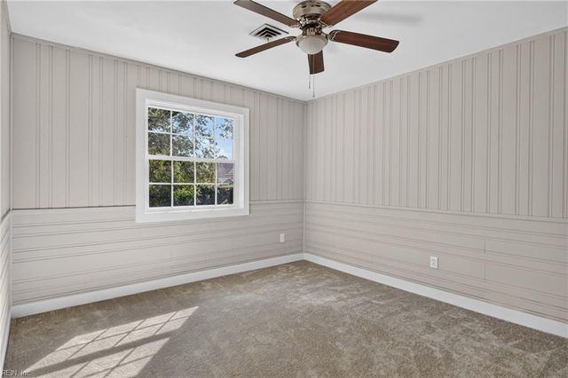 146 Cambridge PL, Hampton, VA 23669