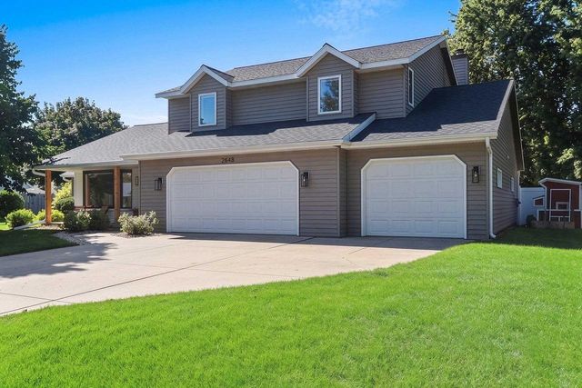 2648 VONDA DRIVE, Green Bay, WI 54311