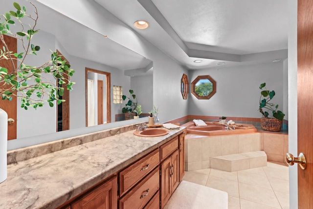2648 VONDA DRIVE, Green Bay, WI 54311