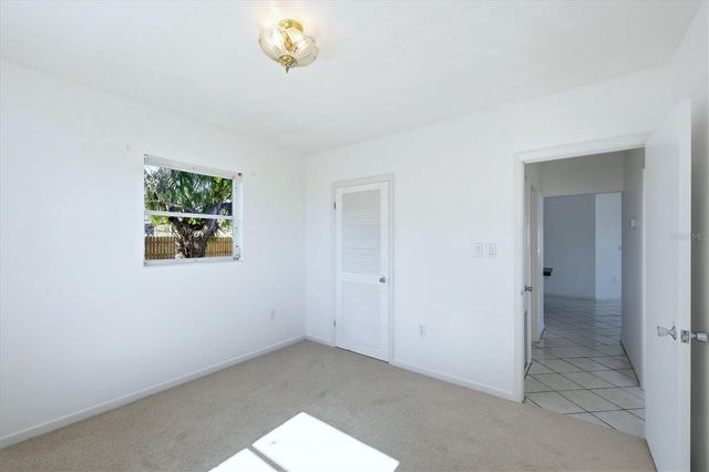 270 SOUTHLAND ROAD, Venice, FL 34293