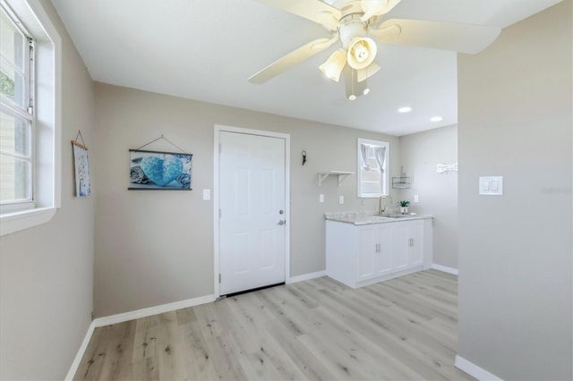 270 SOUTHLAND ROAD, Venice, FL 34293