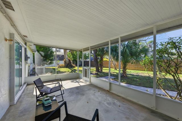 270 SOUTHLAND ROAD, Venice, FL 34293