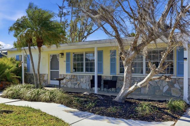270 SOUTHLAND ROAD, Venice, FL 34293