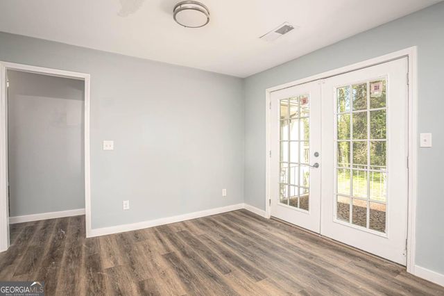 2933 Shelly Drive SW, Atlanta, GA 30311