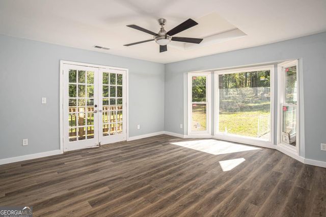 2933 Shelly Drive SW, Atlanta, GA 30311