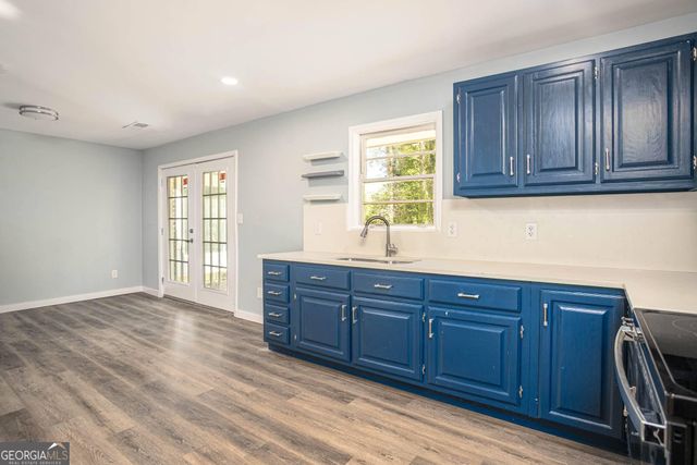 2933 Shelly Drive SW, Atlanta, GA 30311