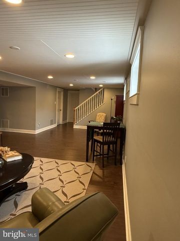 1219 DOWNS DR, Silver Spring, MD 20904