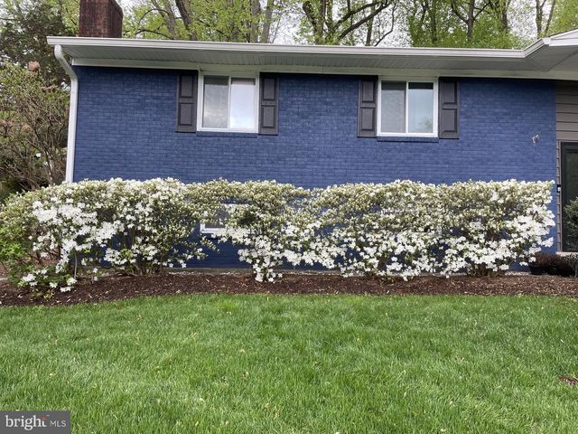 1219 DOWNS DR, Silver Spring, MD 20904