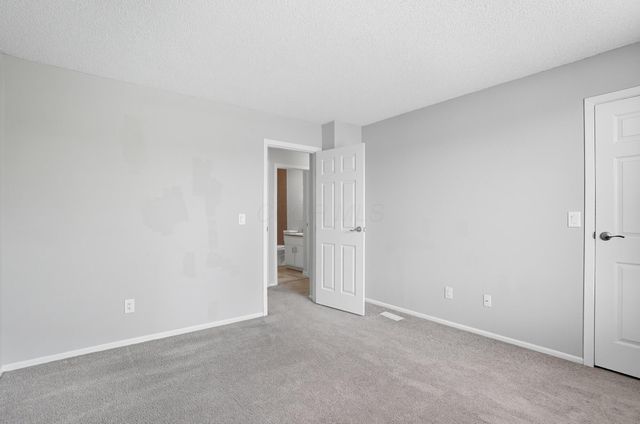 5041 Stoneybrook Boulevard, 9E, Hilliard, OH 43026