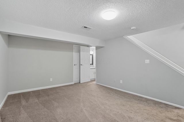 5041 Stoneybrook Boulevard, 9E, Hilliard, OH 43026