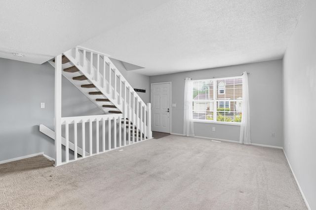 5041 Stoneybrook Boulevard, 9E, Hilliard, OH 43026