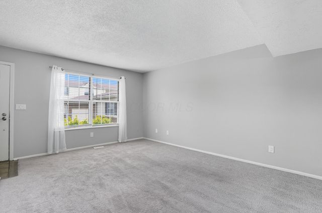 5041 Stoneybrook Boulevard, 9E, Hilliard, OH 43026