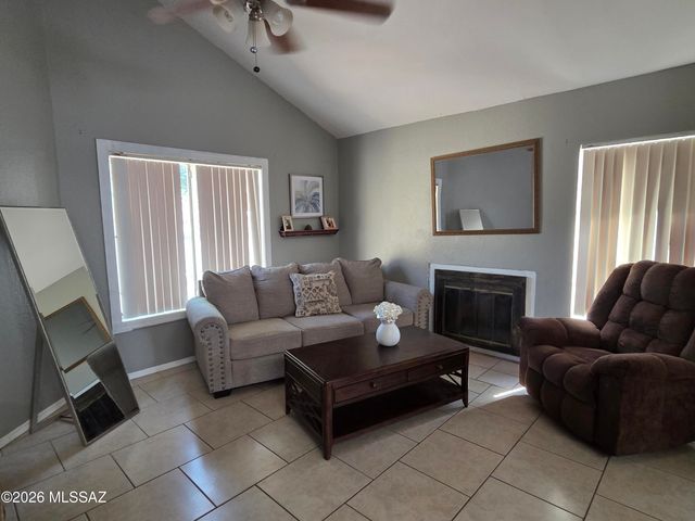 10044 E Leila Drive, Tucson, AZ 85730