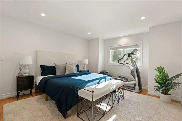 742 N Detroit Street, Los Angeles, CA 90046