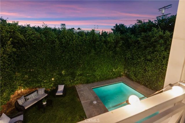 742 N Detroit Street, Los Angeles, CA 90046
