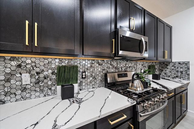 5453 DEL CORONADO DRIVE, Apollo Beach, FL 33572