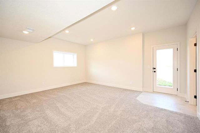 103 Sally Circle, Dearborn, MO 64439