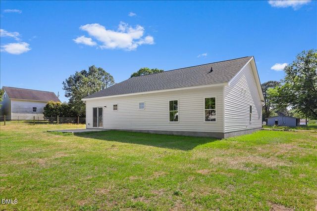 204 W Wilson Street, Micro, NC 27555