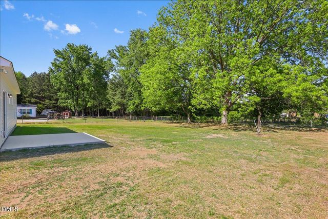 204 W Wilson Street, Micro, NC 27555