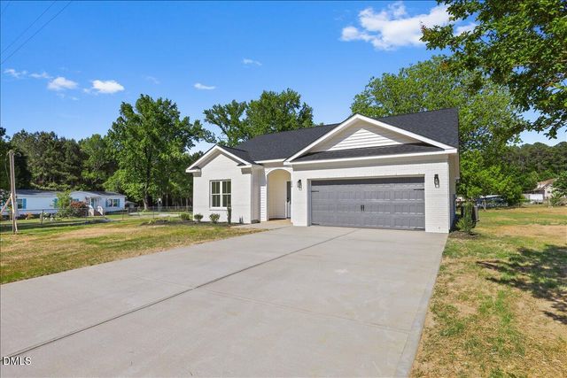 204 W Wilson Street, Micro, NC 27555