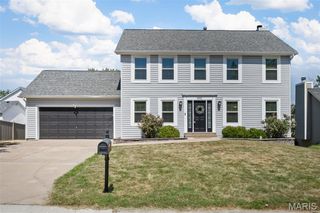 5821 Saddlebrook Drive, St Charles, MO 63304