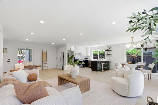 5041 Severance Drive, San Jose, CA 95136