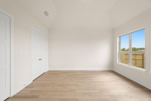 1203 Basset Hound Drive, Montgomery, TX 77316