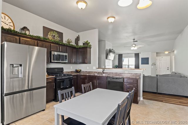 3014 Talbot Circle, Bartlesville, OK 74006