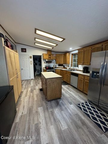 1990 W Westminister Ave, Coeur D'alene, ID 83815