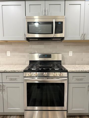 1140 S Cedar Pl, Kennewick, WA 99337