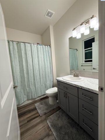 1140 S Cedar Pl, Kennewick, WA 99337