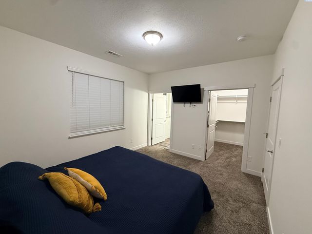 1140 S Cedar Pl, Kennewick, WA 99337