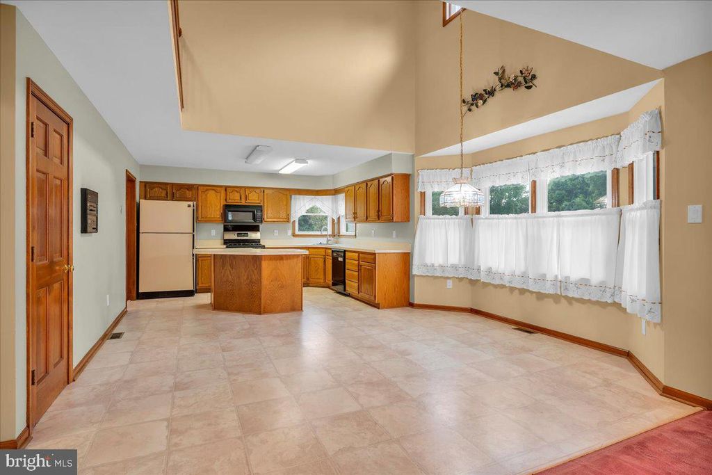 515 MACINTOSH DR, MULLICA HILL, NJ 08062 — photo 5