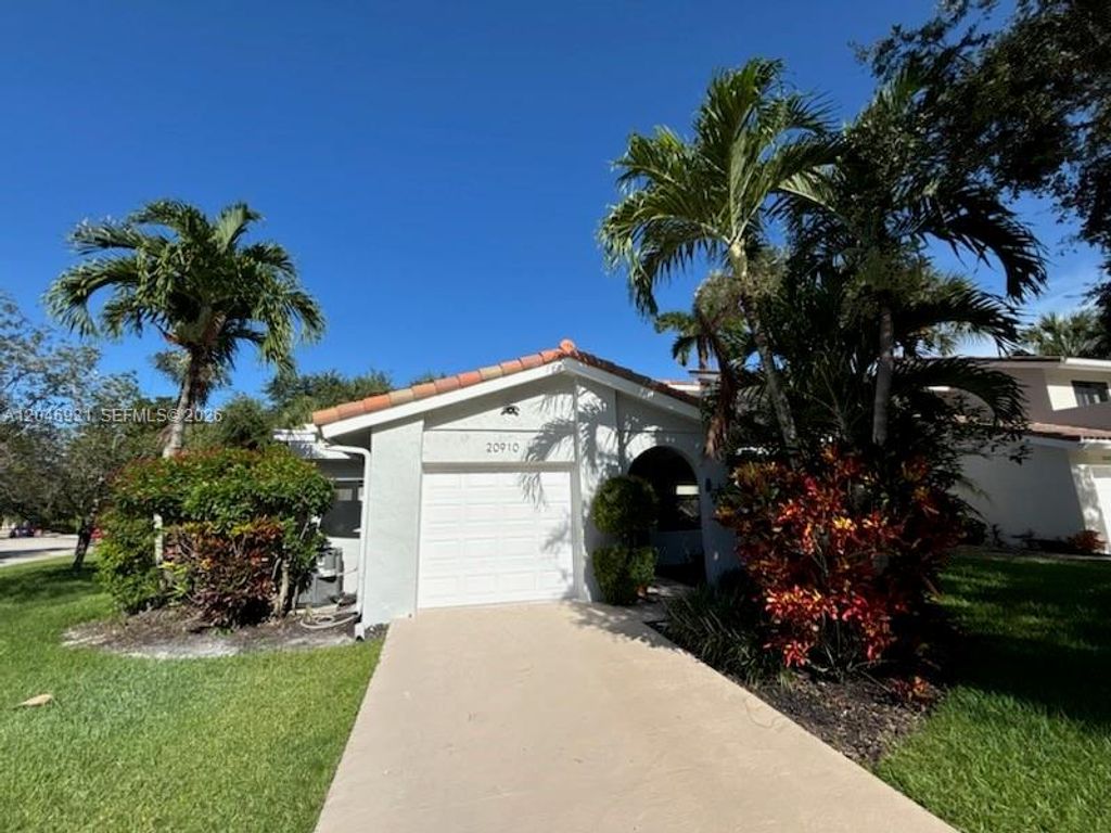 20910 Estada Lane NA, Boca Raton, FL 33433