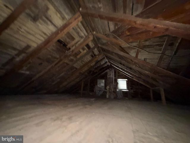 1819 ARMSTRONG VALLEY RD, Halifax, PA 17032