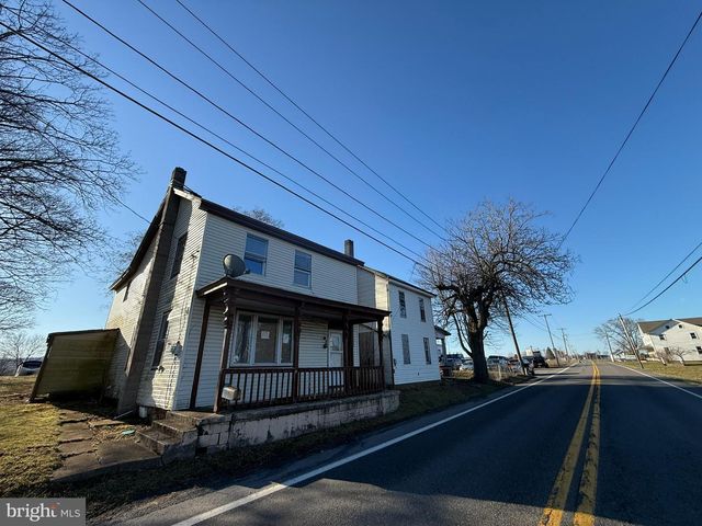 1819 ARMSTRONG VALLEY RD, Halifax, PA 17032