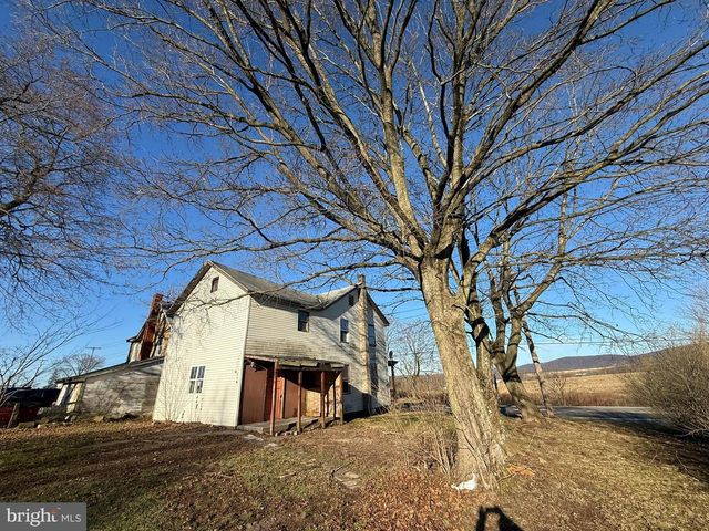 1819 ARMSTRONG VALLEY RD, Halifax, PA 17032