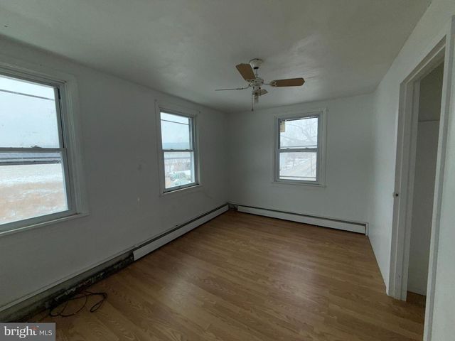 1819 ARMSTRONG VALLEY RD, Halifax, PA 17032