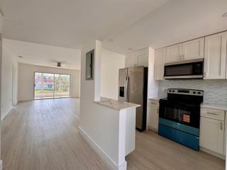 2831 E Sunrise Lakes Drive E 311, Sunrise, FL 33322