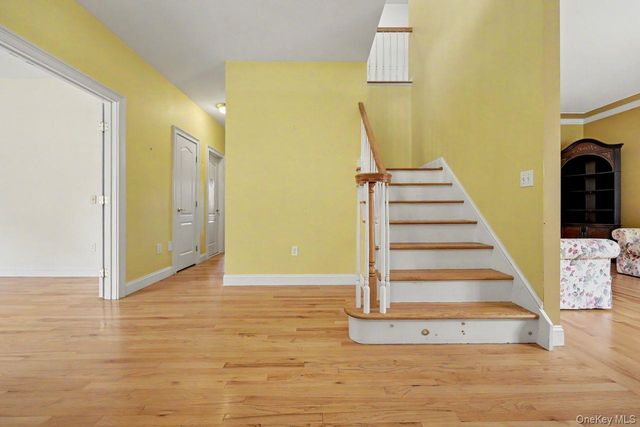 23 Monarch Drive, Hopewell Junction, NY 12533