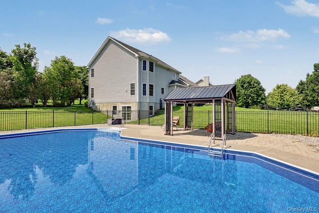 23 Monarch Drive, Hopewell Junction, NY 12533