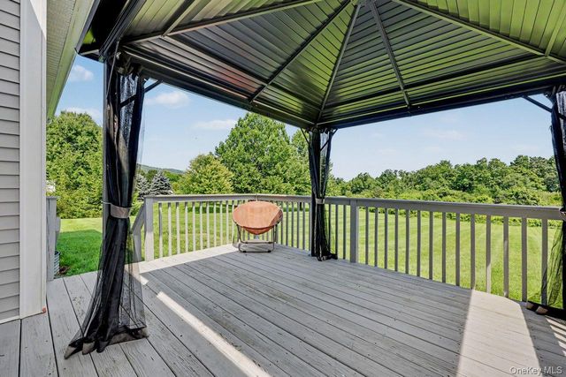 23 Monarch Drive, Hopewell Junction, NY 12533