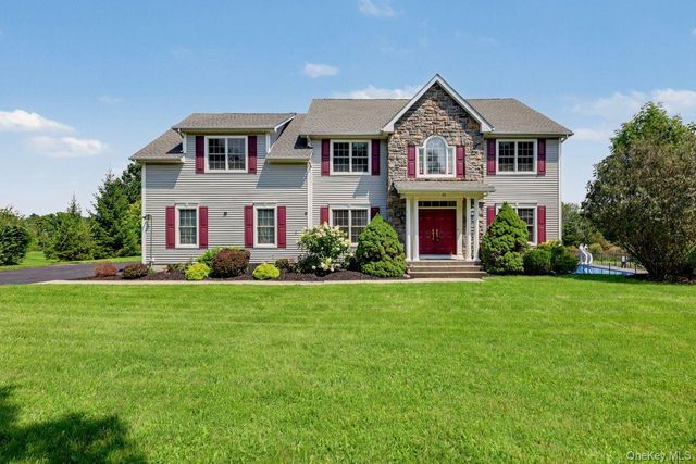 23 Monarch Drive, Hopewell Junction, NY 12533