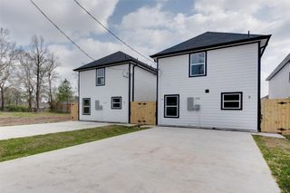 8126 Sterlingshire Street A, Houston, TX 77078