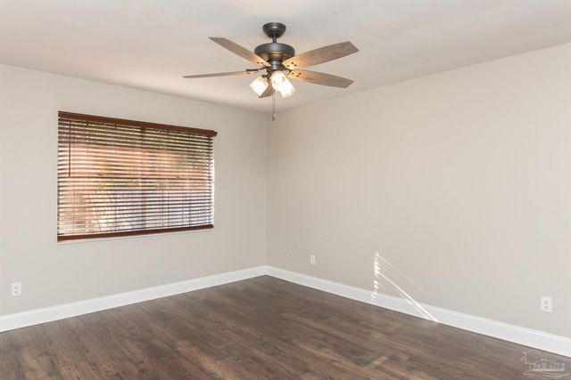 8238 Li Fair Dr, Pensacola, FL 32506