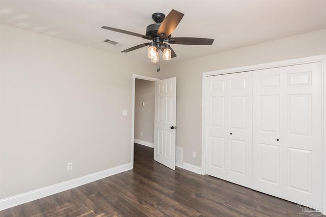 8238 Li Fair Dr, Pensacola, FL 32506