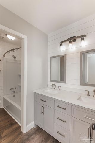 8238 Li Fair Dr, Pensacola, FL 32506