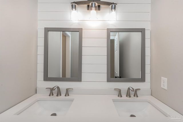 8238 Li Fair Dr, Pensacola, FL 32506