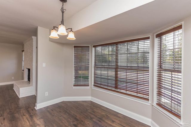 8238 Li Fair Dr, Pensacola, FL 32506